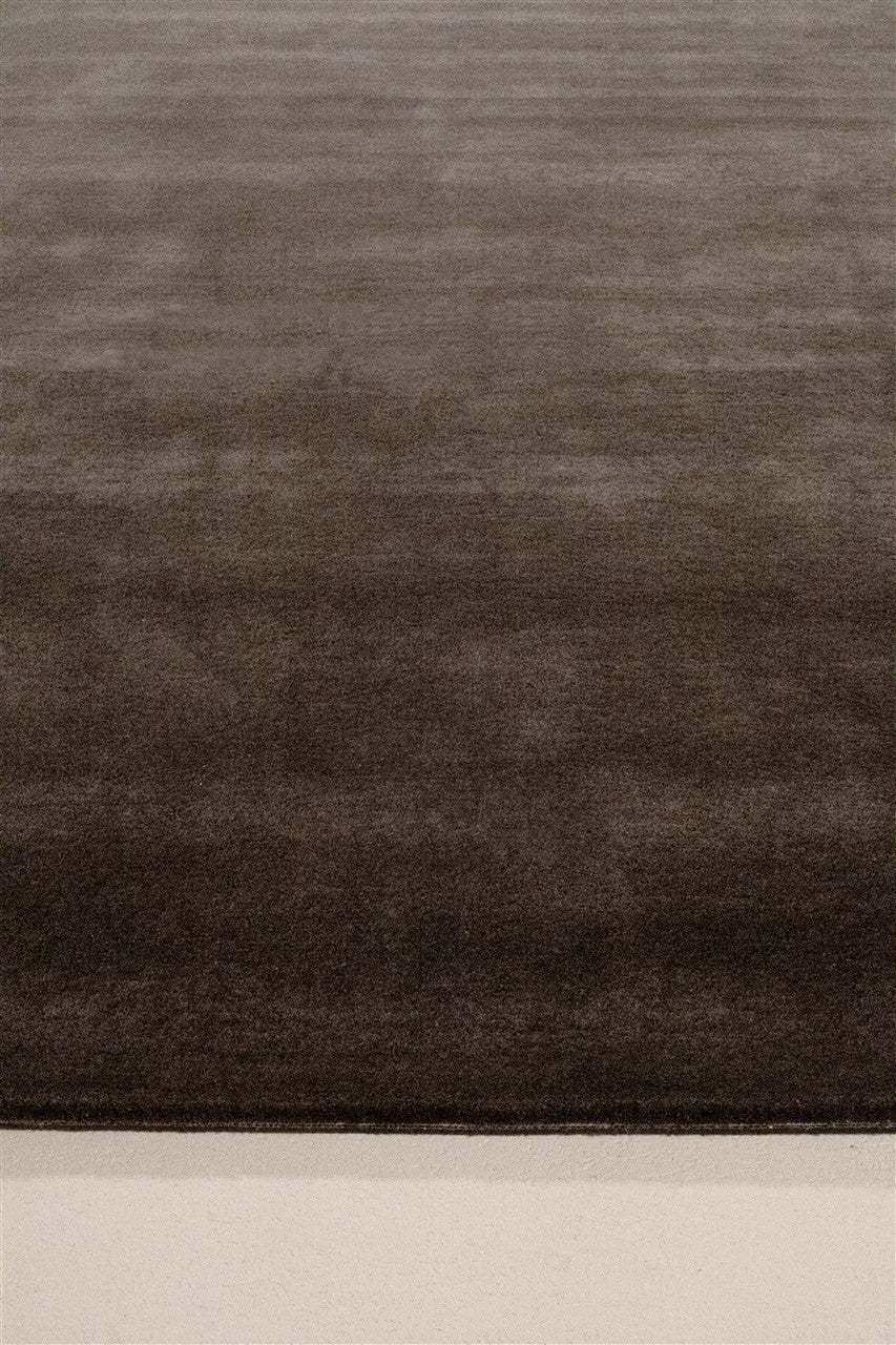 Taupe beige