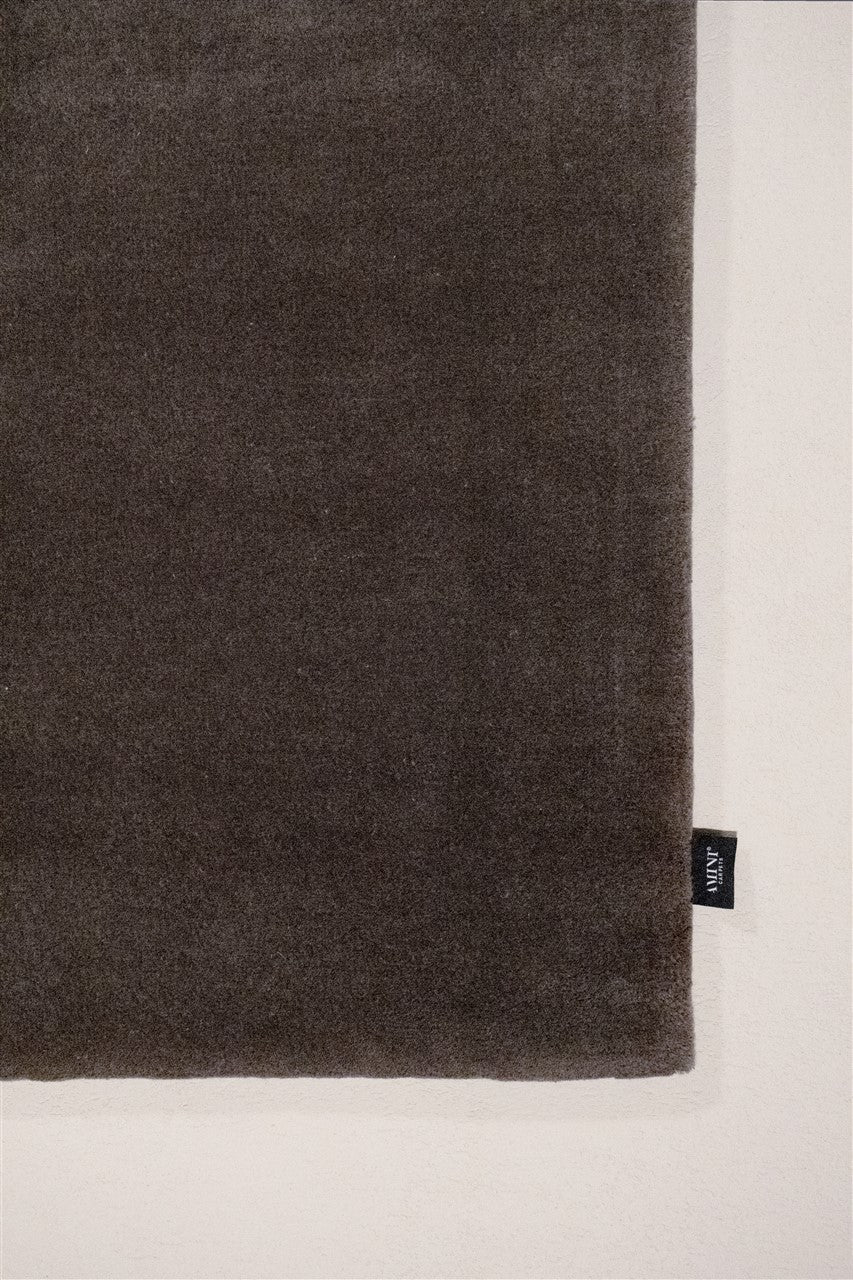 Taupe beige